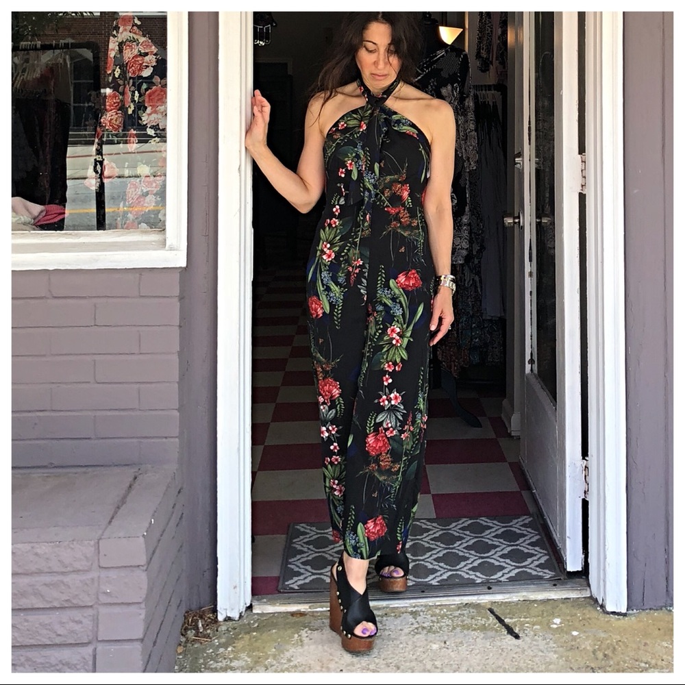 Halter floral Gaucho sleeveless jumpsuit - Picture 5 of 8